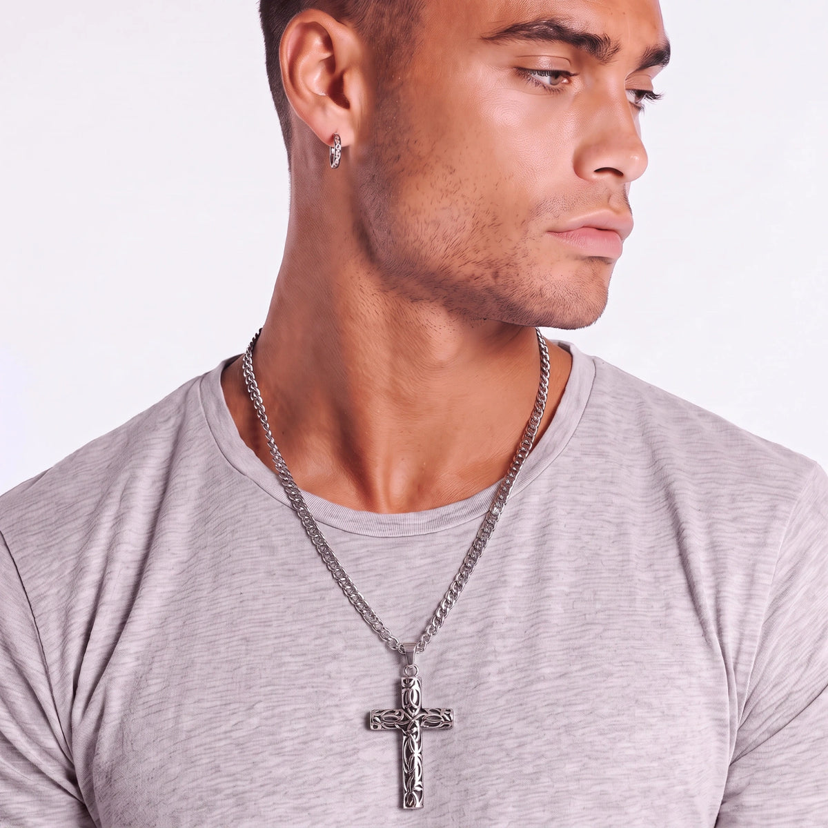 Celtic Cross Necklace | IRON CREED | Codigo de Hierro